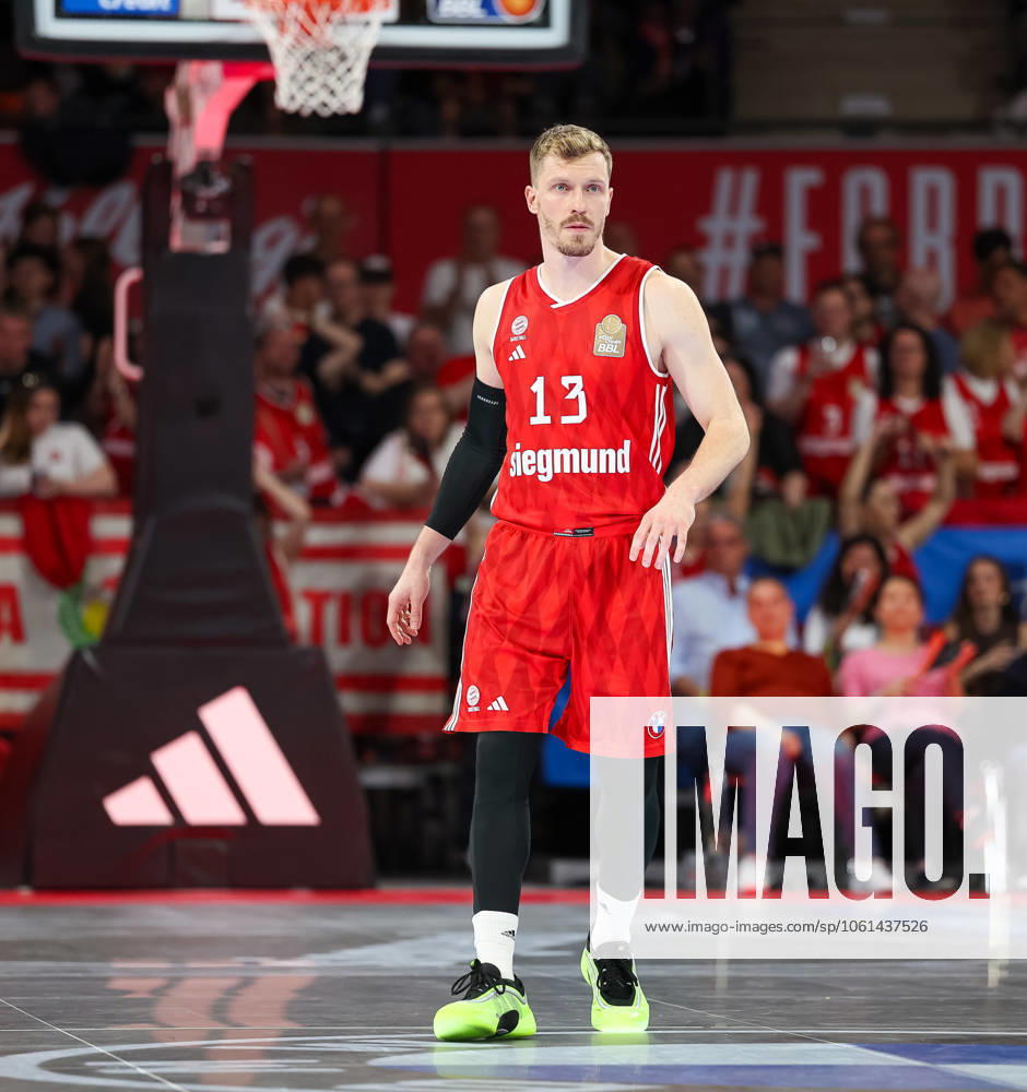 Andreas Obst (FC Bayern Basketball, 13), GER, FC Bayern Muenchen vs. SYNTAINICS MBC, Basketball, easycredit Basketball Bundesliga, BBL, 30. Spieltag, Saison 2024 2025, 27.04.2025, GER, FC Bayern Muenchen vs. SYNTAINICS MBC, Basketball, easycredit Basketball Bundesliga, BBL, 30. Spieltag, Saison 2024 2025, 27.04.2025 Muenchen