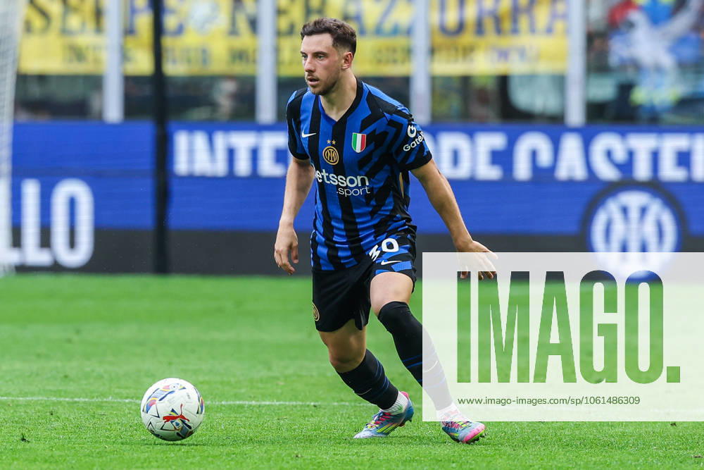 Carlos Augusto of FC Internazionale seen in action during Serie A 2024 25 football match between FC Internazionale and AS Roma at San Siro Stadium Milan Italy on 27 April 2025. Milan Stadio Giuseppe Meazza Milan Italy