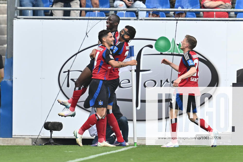Fussball I Herren I Saison 2024-2025 I 2. Bundesliga I 32. Spieltag I SV Darmstadt 98 - Hamburger SV I 03.05.2025 Jean-Luc Dompà (7, Hamburger SV) erzielt das 0:3 Darmstadt Böllenfalltor Hessen Deutschland