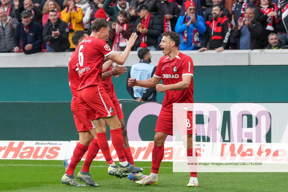 Maximilian Eggestein (SC Freiburg, 08) Torjubel, Emotionen, Torschuss, Abschluss, Torerfolg, Tor, Treffer , Deutschland, Fussball, 1. Bundesliga, 32.Spieltag, 2024 2025, SC Freiburg vs. Bayer 04 Leverkusen, 04.05.2025, Europa-Park Stadion, Freiburg, Deutschland DFL REGULATIONS PROHIBIT ANY USE OF PHOTOGRAPHS AS IMAGE SEQUENCES AND OR QUASI-VIDEO. Freiburg Europa-Park Stadion Baden-Württemberg Deutschland