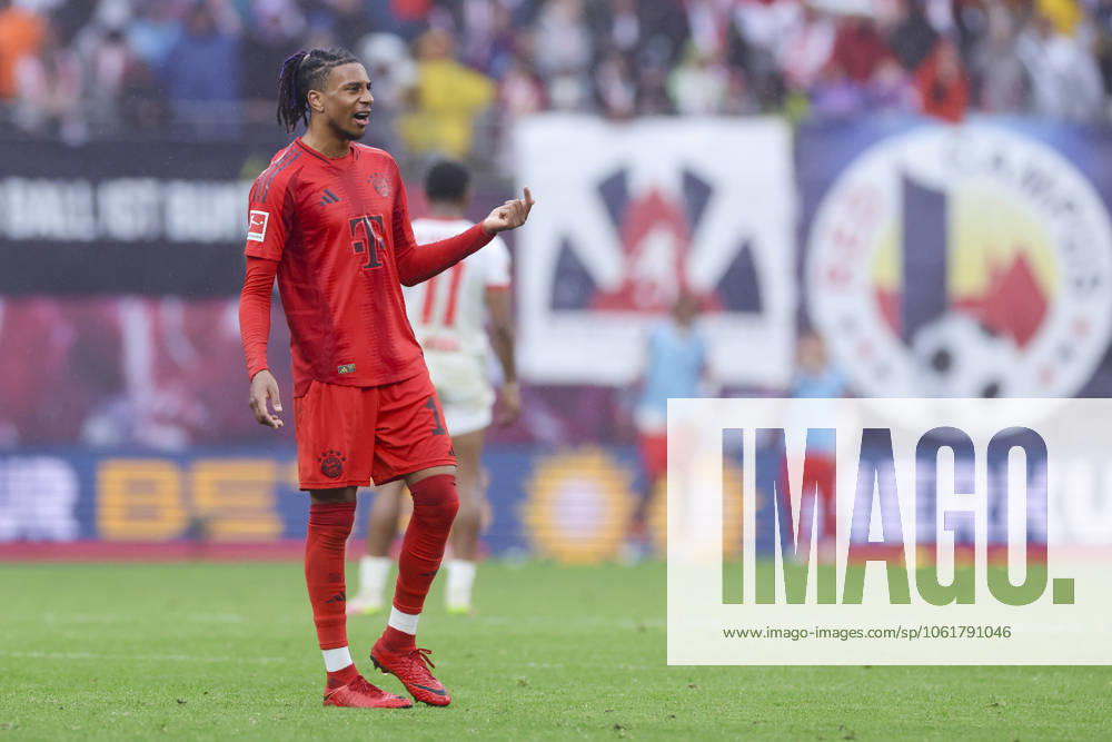 Michael Olise (FC Bayern Muenchen) gestikuliert, Bundesliga, RB Leipzig v FC Bayern München, Red Bull Arena am 03. May 2025 in Leipzig, Deutschland. (Foto von Marco Steinbrenner DeFodi Images) Michael Olise (FC Bayern Muenchen) gestures, Bundesliga, RB Leipzig v FC Bayern München, Red Bull Arena, May 3, 2025 in Leipzig, Germany. (Photo by Marco Steinbrenner DeFodi Images) DFL regulations prohibit any use of photographs as image sequences and or quasi-video.