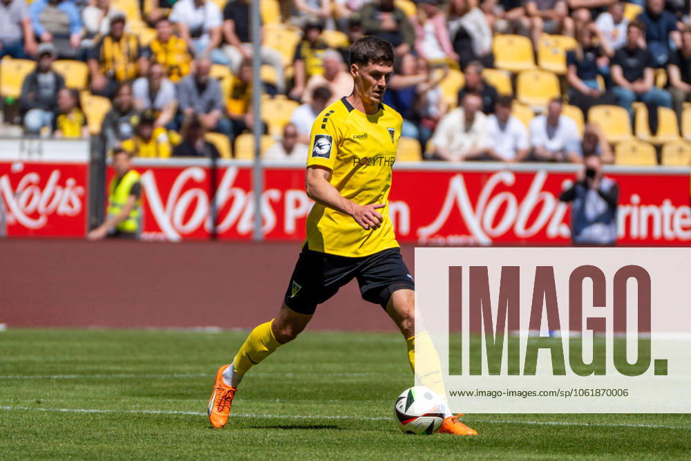 Danilo Wiebe (Alemannia Aachen, 28) TSV Alemannia Aachen vs. 1. FC Saarbruecken, Fussball, 3. Liga, 37. Spieltag, Saison 2024 2025, 10.05.2025 DFB REGULATIONS PROHIBIT ANY USE OF PHOTOGRAPHS AS IMAGE SEQUENCES AND OR QUASI-VIDEO TSV Alemannia Aachen vs. 1. FC Saarbruecken, Fussball, 3. Liga, 37. Spieltag, Saison 2024 2025, 10.05.2025 Aachen