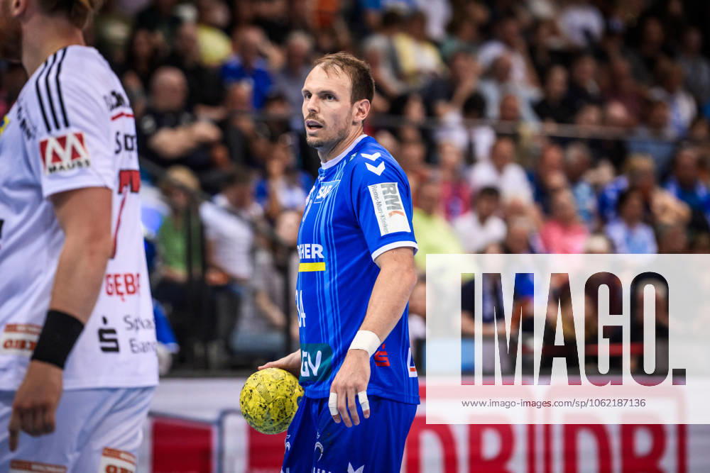 Kai Haefner (TVB Stuttgart, 34) GER, TVB Stuttgart - HC Erlangen, Handball, Bundesliga, HBL, 30. Spieltag, Spielzeit 2024 2025, 18.05.2025, Stuttgart (Porsche Arena) GER, TVB Stuttgart - HC Erlangen, Handball, Bundesliga, HBL, 30. Spieltag, Spielzeit 2024 2025, 18.05.2025, Stuttgart (Porsche Arena) Stuttgart