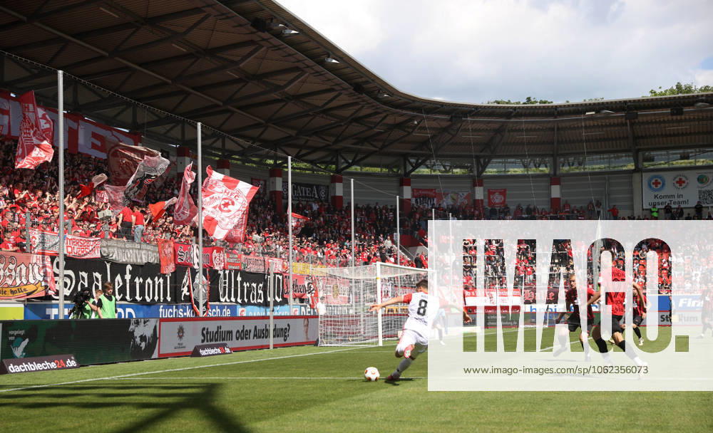 Halle Saale Sachsen Anhalt Leuna Chemie Stadion Fußball Hallescher FC Halle HFC Regionalliga Nordost 4. Liga Männer Saison 2024 2025 Landespokal FSA Finale Pokalfinale 2025 Hallescher FC - 1. FC Lok Stendal