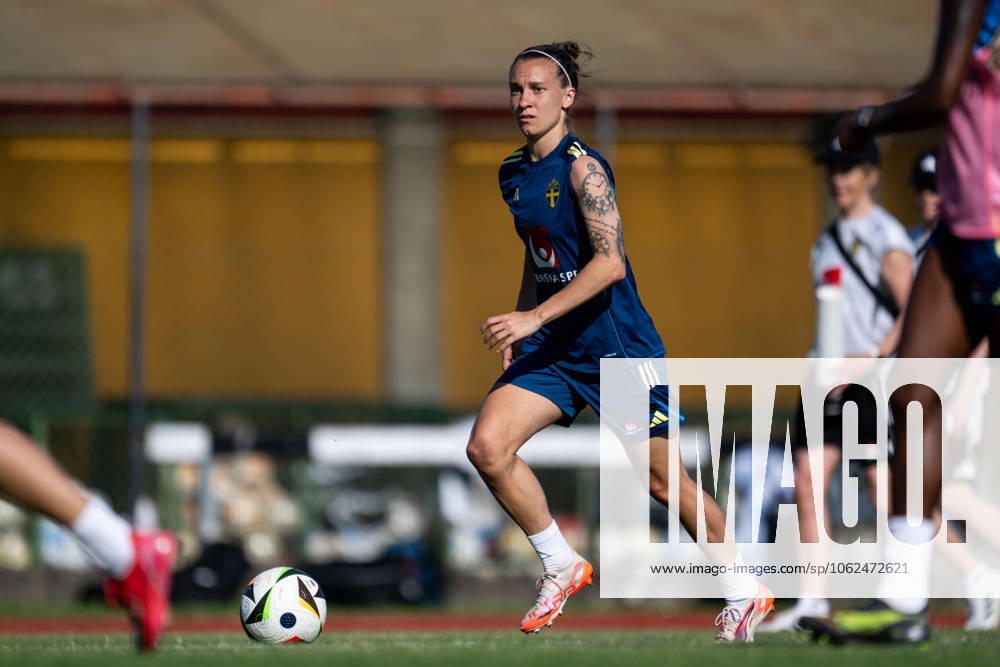 Julia Zigiotti Olme of the Swedish womens national football team during a training session on May 26, 2025 in Fidenza. Photo: Ludvig Thunman BILDBYRAN kod LT LT0701 fotboll football soccer fotball träning practice training sverige sweden dam bbeng