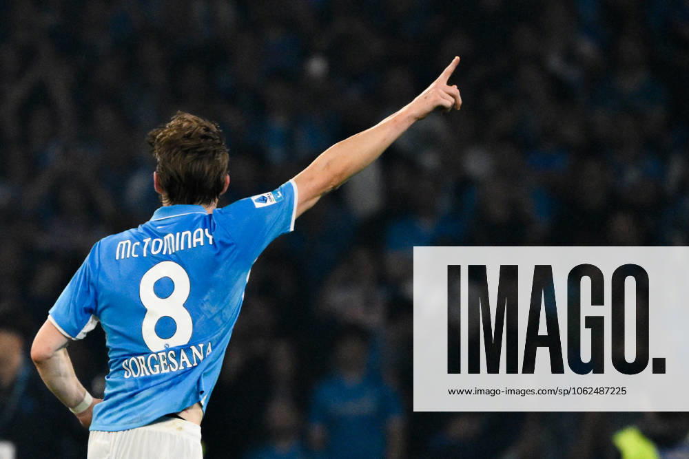 Scott McTominay of SSC Napoli in action during the Serie A football match between SSC Napoli and Cagliari Calcio at Diego Armando Maradona stadium in Napoli (Italy), May 23, 2025. andreaxstaccioli