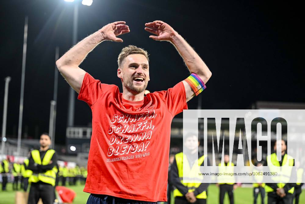 Patrick Mainka (1.FC Heidenheim) gestikuliert, gestik während des Bundesliga-Relegationsrückspiels zwischen der SV Elversberg und dem 1.FC Heidenheim, URSAPHARM-ARENA am 26. May 2025 in Elverberg, Deutschland. (Foto von Harry Langer DeFodi Images) +++ Patrick Mainka (1.FC Heidenheim) gestures during the Bundesliga relegation second leg match between SV Elversberg and 1.FC Heidenheim at URSAPHARM-ARENA on May 26, 2025 in Elverberg, Germany. (Photo by Harry Langer DeFodi Images) DFL regulations prohibit any use of photographs as image sequences and or quasi-video. (Photo by Harry Langer DeFodi Images) DFL regulations prohibit any use of photographs as image sequences and or quasi-video.