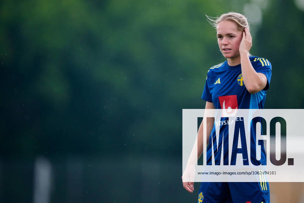 Hanna Lundkvist of the Swedish womens national football team during a training session on May 27, 2025 in Fidenza. Photo: Ludvig Thunman BILDBYRAN kod LT LT0702 fotboll football soccer fotball sverige sweden dam bbeng