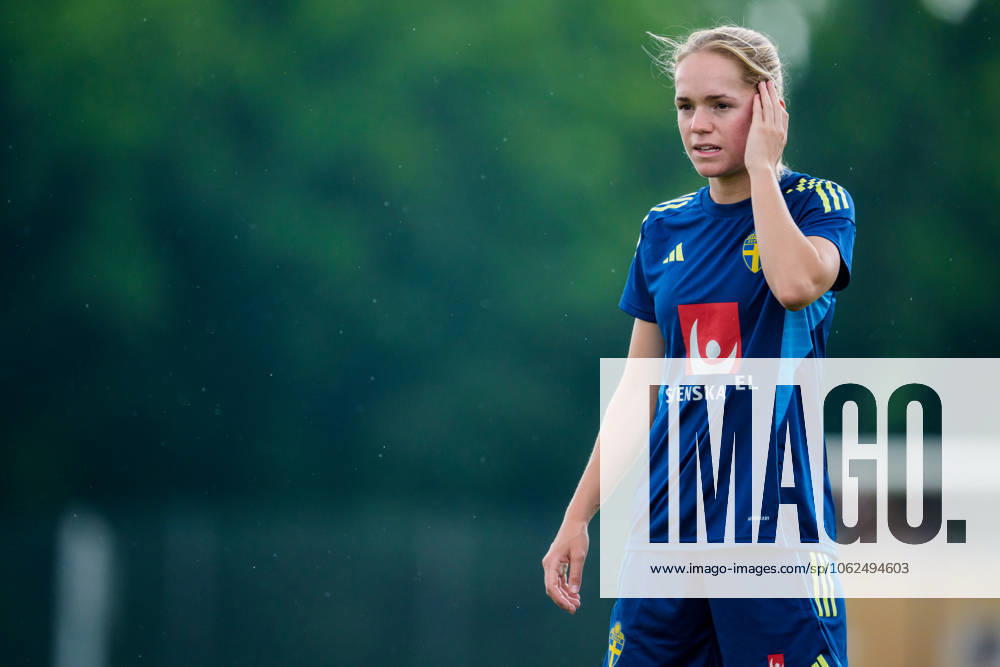 Hanna Lundkvist of the Swedish womens national football team during a training session on May 27, 2025 in Fidenza. Photo: Ludvig Thunman BILDBYRAN kod LT LT0702 fotboll football soccer fotball sverige sweden dam bbeng