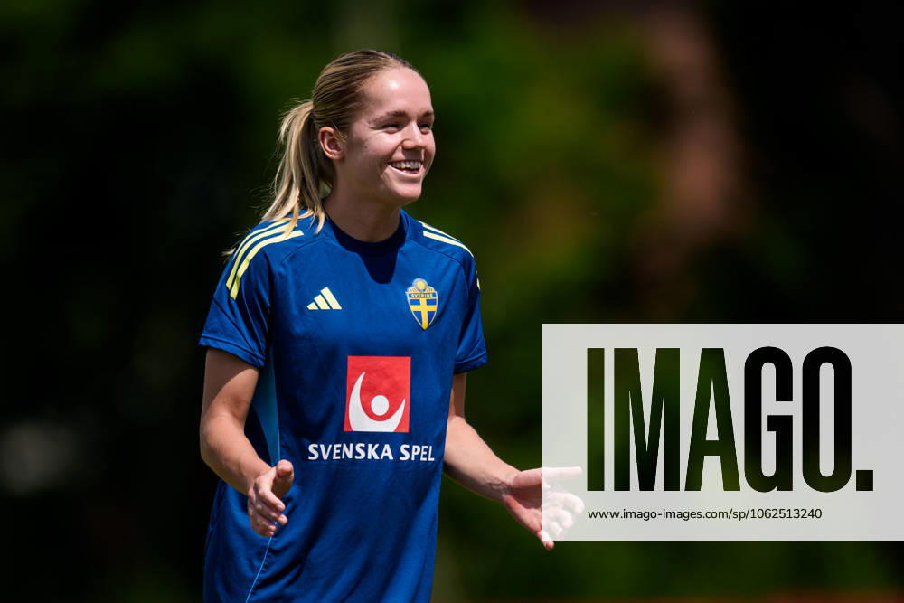 Hanna Lundkvist of the Swedish womens national football team during a training session on May 28, 2025 in Fidenza. Photo: Ludvig Thunman BILDBYRAN kod LT LT0703 fotboll football soccer fotball träning practice training sverige sweden dam bbeng