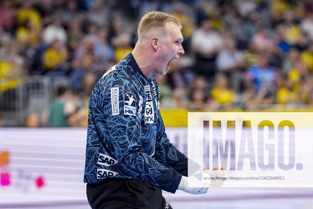 David Späth (Torwart, RNL, 29), Einzelbild, Einzelfoto, Aktion, Action, Jubel, jubeln, jubelt, celebration, Freude, freuen, freut sich, zuversichtlich, optimistisch, positiv, Spielszene, 29.05.2025, Mannheim (Deutschland), Handball, Bundesliga, Rhein-Neckar Löwen - TVB Stuttgart