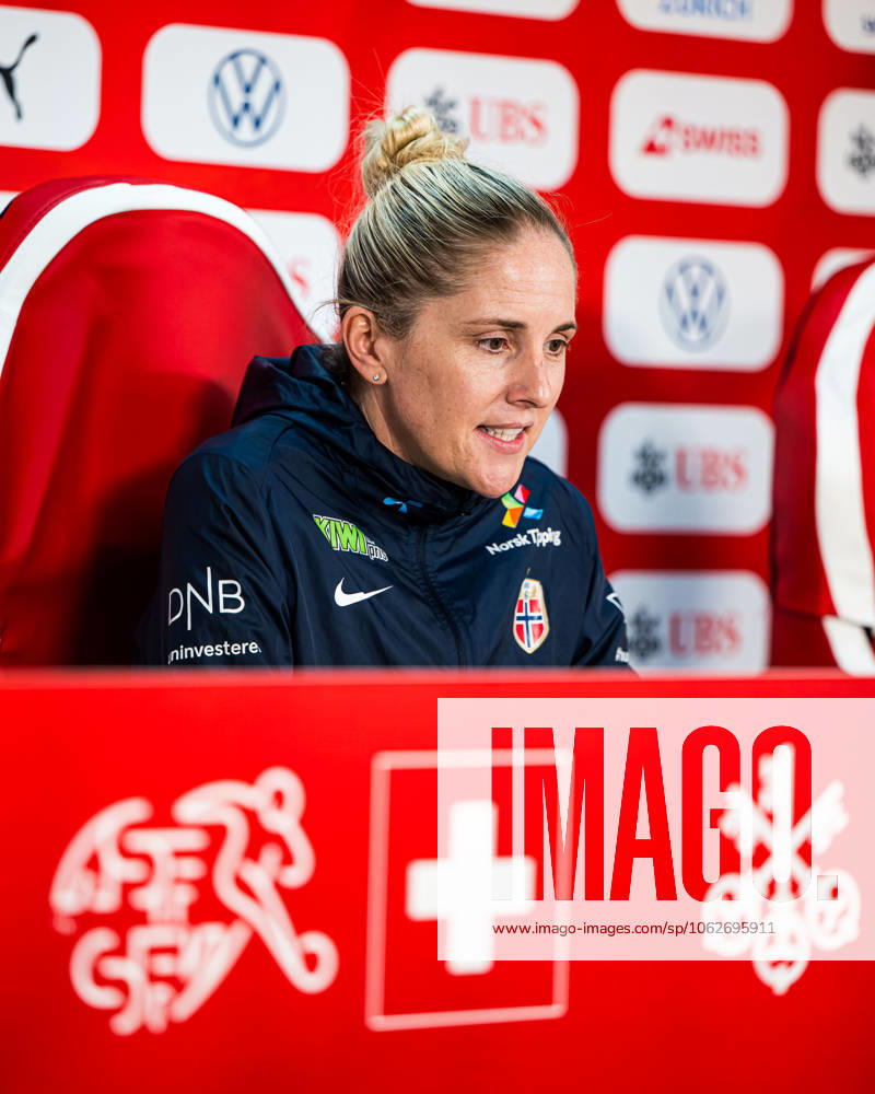 Head coach Gemma Grainger of the Norwegian women s national football team during a press conference, PK, Pressekonferenz on June 2, 2025 in Sion. Photo: Marius Simensen BILDBYRAN COP 238 bbeng dam football fotball fotboll norge norway press conference pressekonferanse soccer uefa women s nations league