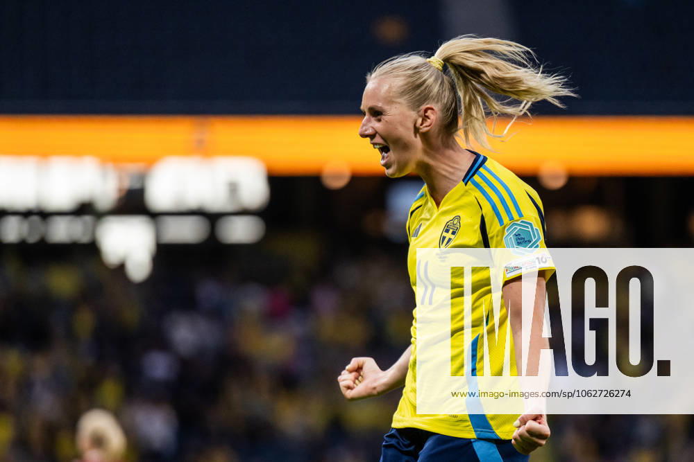 Stina Blackstenius of Sweden celebrates after scoring 4-1 during the Women s Nations League football match between Sweden and Denmark on June 3, 2025 in Stockholm. Photo: Joel Marklund BILDBYRAN kod JM JM0698 fotboll football soccer fotball nations league uefa womens nations league sverige sweden danmark denmark dam bbeng bbauto jubel