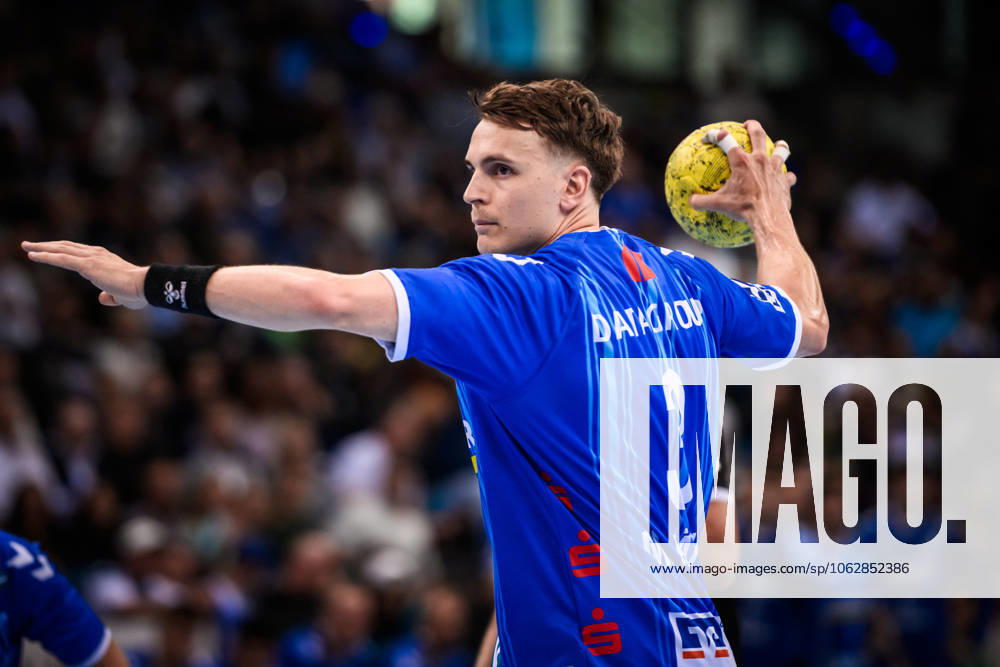 Max Haefner (TVB Stuttgart, 03) GER, TVB Stuttgart - SC DHfK Leipzig, DAIKIN HBL, Handball, Bundesliga, 34. Spieltag, Spielzeit 2024 2025, 08.06.2025 GER, TVB Stuttgart - SC DHfK Leipzig, DAIKIN HBL, Handball, Bundesliga, 34. Spieltag, Spielzeit 2024 2025, 08.06.2025 Stuttgart