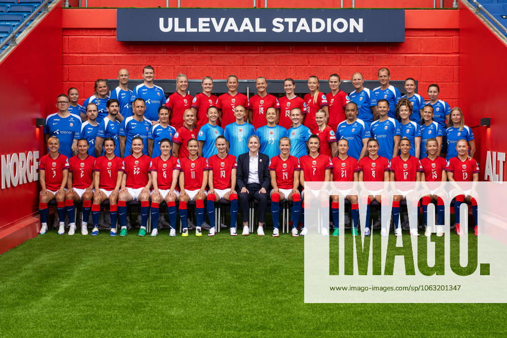 Players and staff of the Norwegian women s national football team pose for a team photo ahead of the UEFA Women s Euro on June 23, 2025 in Oslo. Top row, left to right: Content producer Anniken Saetre Pedersen, physio Rikke Kommedahl Berg, physio Per-Otto Ringstad, masseur Marius Eriksrud, Sophie Roman Haug, Mathilde Harviken, Guro Bergsvand, Frida Maanum, Elisabeth Terland, Synne Sofie Kinden Jensen, Marthine ostenstad, kit manager John Konstad, doctor Trygve Hunemo, content producer Ingvild Isaksen and performance mindset coach Sally Needham. Middle row: Media officer Henning Sverdrup, analyst Morten Olsen, analyst Simon Tengwall Hansen, coach Terje Skjeldestad, assistant coach Ingvild Stensland, Maria Thorisdottir, Cecilie Fiskerstrand, Selma Panengstuen, Aurora Mikalsen, Sunniva Skoglund, Karina Saevik, assistant coach Lee Skyrme, goalkeeper coach Jon Knudsen, fitness coach Frankie Hunter, kit manager Ingunn Berger Saether and team manager Jeanette Ringstad. Front row: Emilie Woldvik, Marit Bratberg Lund, Tuva Hansen, Signe Gaupset, Maren Mjelde, Guro Reiten, Caroline Graham Hansen, head coach Gemma Grainger, Ada Hegerberg, Ingrid Syrstad Engen, Lisa Naalsund, Vilde Boe Risa, Celin Bizet, Justine Kielland and Thea Bjelde. Photo: Vegard Grott BILDBYRAN kod VG VG0770 bbeng fotboll football fotball dam norge norway lagbilde lagfoto lagbild team picture team photo precamp UEFA EURO, EM, Europameisterschaft,Fussball em kvinner em 2025