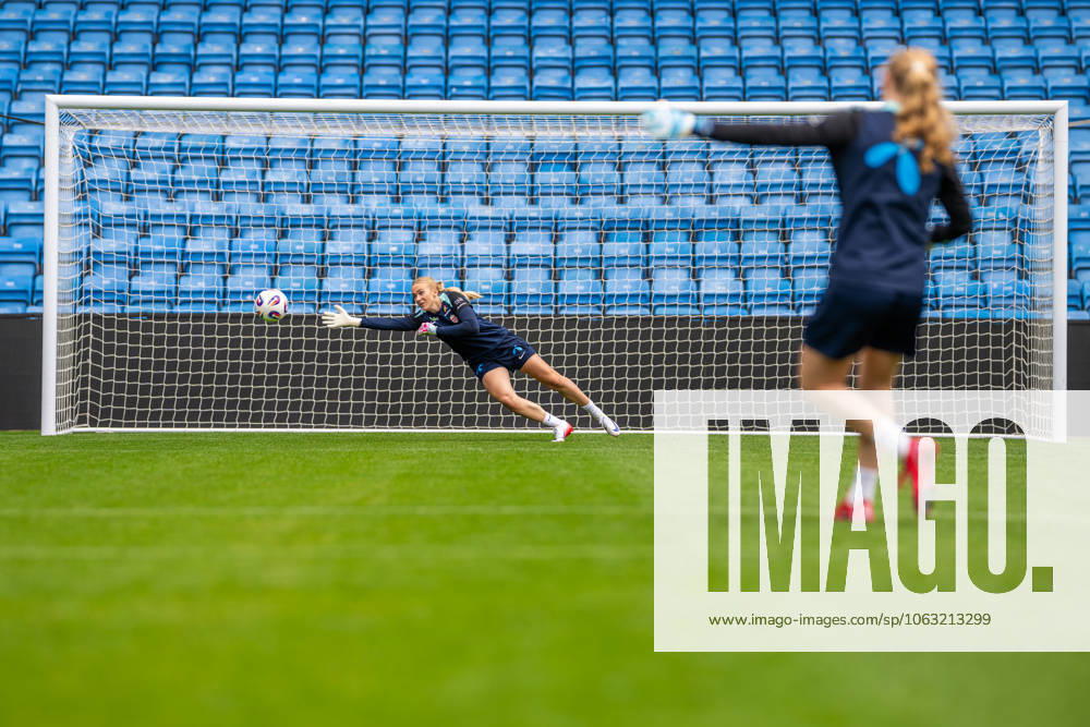 Goalkeeper Selma Panengstuen of the Norwegian women s national football team during a training session on June 24, 2025 in Oslo. Photo: Vegard Grott BILDBYRAN kod VG VG0772 bbeng fotboll football soccer fotball norge norway women dam träning practice training trening pre-camp precamp