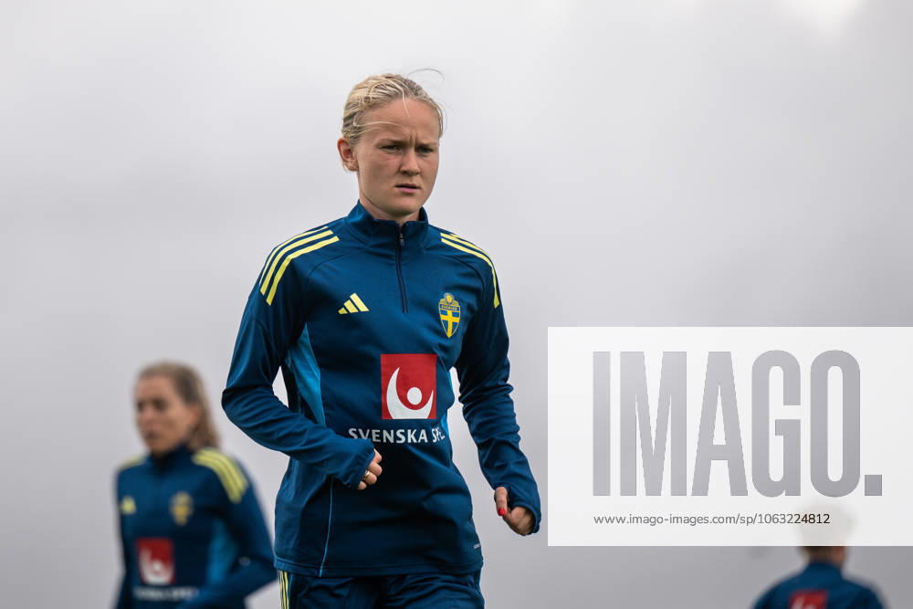 Matilda Vinberg of the Swedish women s national football team during a training session on June 25, 2025 in Ahus. Photo: Mathias Bergeld BILDBYRAN kod MB MB1152 fotboll football soccer fotball träning practice training sverige sweden dam bbeng kvinner women