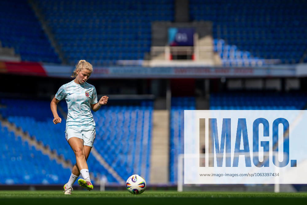 Justine Kielland of the Norwegian women s national football team during a training session ahead of the UEFA Women s Euro 2025 on July 1, 2025 in Basel. Photo: Vegard Grott BILDBYRAN kod VG VG0777 bbeng fotboll football soccer fotball fotbolls-em fotball em europamästerskap em uefa womens euro em 2025 träning practice training trening norge norway dam day -1