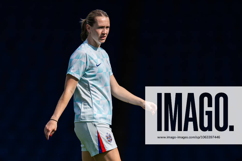 Elisabeth Terland of the Norwegian women s national football team during a training session ahead of the UEFA Women s Euro 2025 on July 1, 2025 in Basel. Photo: Vegard Grott BILDBYRAN kod VG VG0777 bbeng fotboll football soccer fotball fotbolls-em fotball em europamästerskap em uefa womens euro em 2025 träning practice training trening norge norway dam day -1
