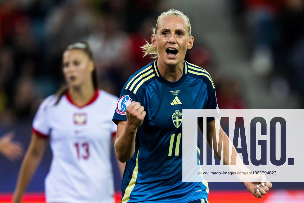 Stina Blackstenius of Sweden celebrates after 0-1 during the UEFA Women s Euro 2025 group stage football match between Poland and Sweden on July 8, 2025 in Luzern. Photo: Ludvig Thunman BILDBYRAN kod LT LT0707 fotboll football soccer fotball fotbolls-em europamästerskap em uefa womens euro uefa womens european football championship womens euro 2025 dam kvinner women polen sverige sweden poland 7 bbeng jubel