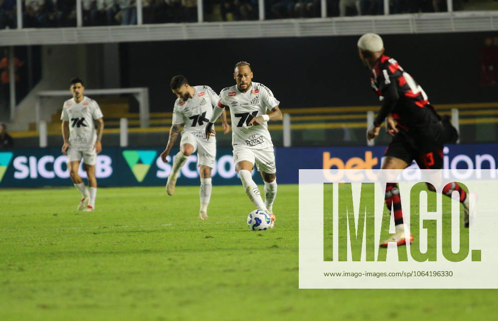 Match between Santos and Flamengo Santos (SP), 7 16 2025 - Football Santos x Flamengo - Neymar Jr, during the match between Santos x Flamengo, valid for the 14th round of the Brazilian Championship Series A, held at Vila Belmiro, this Wednesday (16). Sao Paulo Brasil