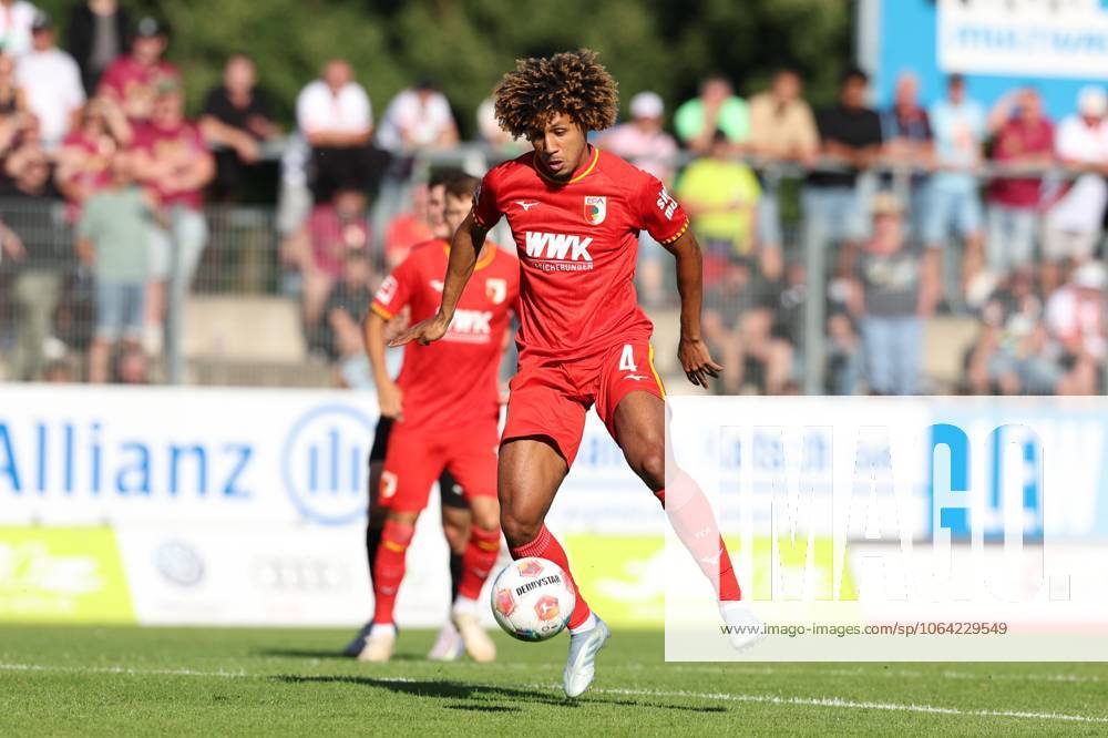 Han-Noah Massengo 4 (FC Augsburg), FC Augsburg vs. FC Memmingen, Fussball, Testspiel, 18.07.2025 Memmingen Bayern Deutschland