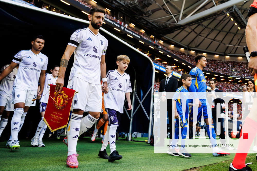 Bruno Fernandes of Manchester United, ManU ahead of the friendly football match between Manchester United and Leeds United on July 19, 2025 in Stockholm. Photo: Tobias Sterner BILDBYRAN COP 254 TS0371 fotboll football soccer fotball träningsmatch friendly match manchester united leeds united bbeng