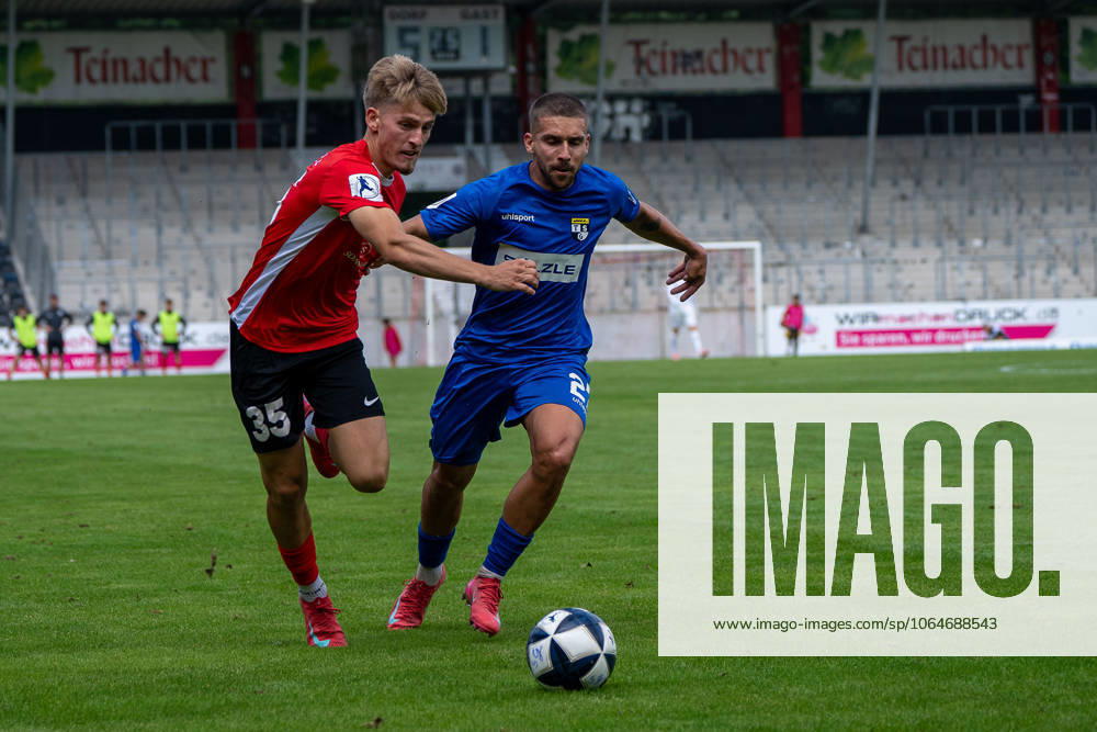 Lukas Stoppel (SG Sonnenhof Großaspach, 35) im Zweikampf mit Jonas Braendle (TSG Balingen, 27), SG Sonnenhof Großaspach vs. TSG Balingen, Fussball, Regionalliga Südwest, 1. Spieltag, Saison 2025 2026, 02.08.2025 SG Sonnenhof Großaspach vs. TSG Balingen, Fussball, Regionalliga Südwest, 1. Spieltag, Saison 2025 2026, 02.08.2025 Aspach