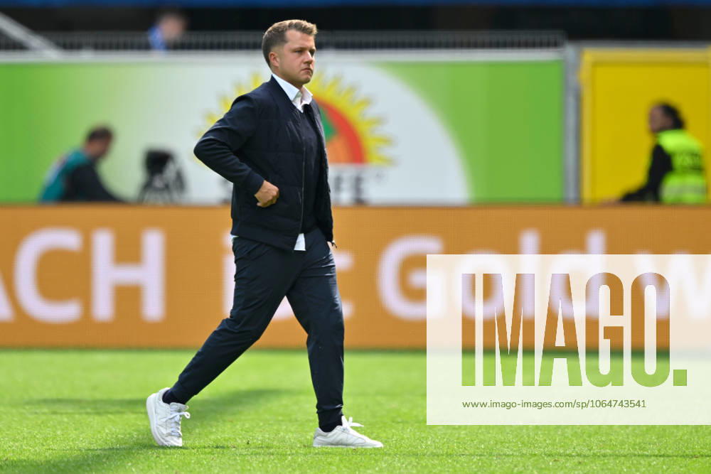 Paderborn, Home Deluxe Arena, 02.08.25, GER, Herren, 2.Bundesliga, Saison 2025-2026, SC Paderborn 07 - KSV Holstein Kiel Bild: Sportdirektor Robin TROST (Paderborn) DFL regulations prohibit any use of photographs as image sequences and or quasi-video. NRW Deutschland