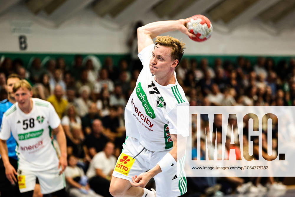 Justus Fischer (TSV Hannover-Burgdorf,54) - 1. Handball Bundesliga Saison 2025-2026 Testspiel HG 85 Köthen vs. SC Magdeburg in der Heinz-Fricke-Sporthalle in Köthen - Aktion,Handball,Mann,Männer,Deutschland