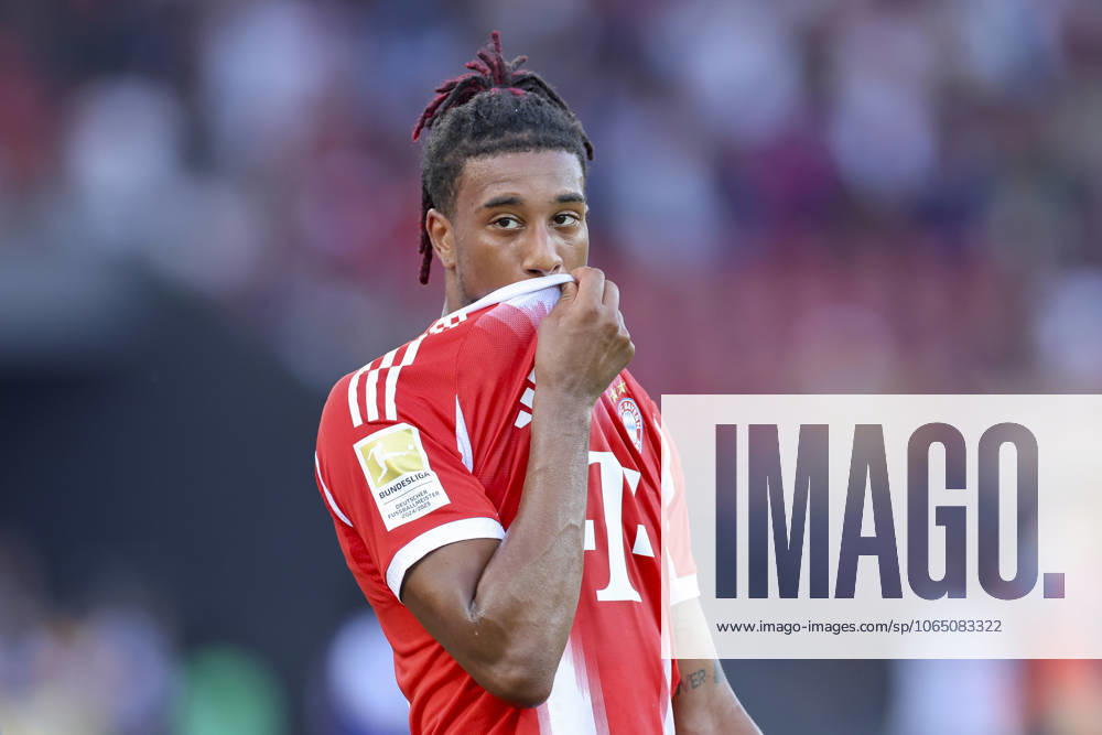 Michael Olise (FC Bayern Muenchen) schaut enttaeuscht, Pre-Season Friendly, Grasshopper Club Zürich v FC Bayern München, Stadion Letzigrund am 12. August 2025 in Zurich, Schweiz. (Foto von Marco Steinbrenner DeFodi Images) Michael Olise (FC Bayern Muenchen) looks dejected, Pre-Season Friendly, Grasshopper Club Zürich v FC Bayern München, Stadion Letzigrund, August 12, 2025 in Zurich, Switzerland. (Photo by Marco Steinbrenner DeFodi Images)