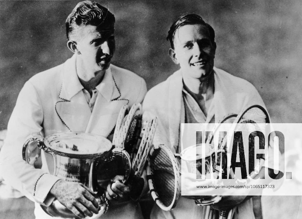 Tennis U.B.z. v.l. Donald Budge (USA) und Gottfried von Cramm (Deutschland) !ACHTUNG AUFNAHMEDATUM GESCHÄTZT!