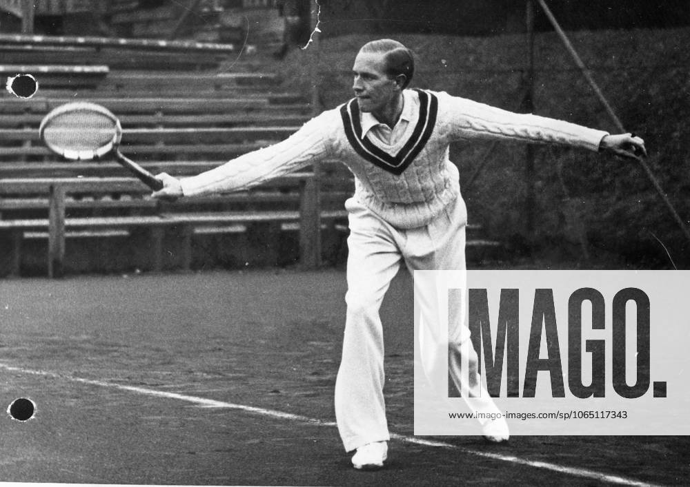 Tennis U.B.z. Gottfried von Cramm (Deutschland) !ACHTUNG AUFNAHMEDATUM GESCHÄTZT!