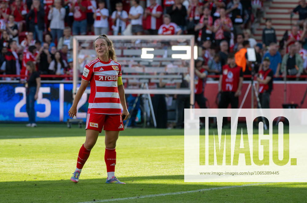 Fußball, Frauen, Testspiel, Saison 2025 2026, 1. FC Union Berlin - Real Madrid (1:3), Lisa Heiseler (1. Frauen 1. FC Union), Jubel nach dem Abpfiff, 17.08. 2025,