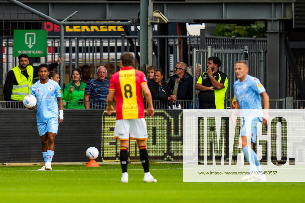 Eredivisie: Go Ahead Eagles v Sparta Rotterdam Deventer - Shurandy Sambo of Sparta Rotterdam during the third round of the 2025 2026 Eredivisie season. The match is set between Go Ahead Eagles and Sparta Rotterdam at De Adelaarshorst on 23 August 2025 in Deventer, The Netherlands. (VK Sportphoto Danny de Groot)
