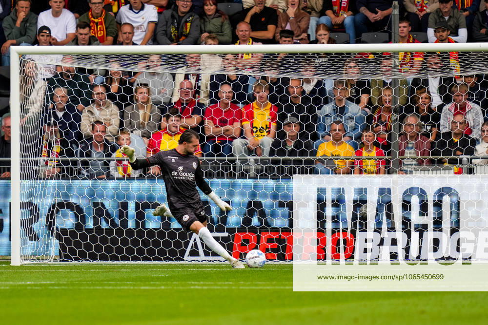 Eredivisie: Go Ahead Eagles v Sparta Rotterdam Deventer - Goalkeeper Joel Drommel of Sparta Rotterdam during the third round of the 2025 2026 Eredivisie season. The match is set between Go Ahead Eagles and Sparta Rotterdam at De Adelaarshorst on 23 August 2025 in Deventer, The Netherlands. (VK Sportphoto Danny de Groot)
