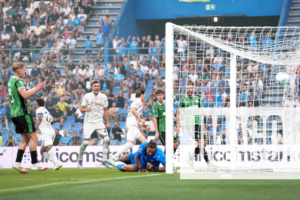 Napoli s Kevin De Bruyne goal 0-2 during the Serie A soccer match between Sassuolo and Napoli at the Mapei Stadium CittÃ del Tricolore in Reggio Emilia, north Italy - Saturday, August 23, 2025 - - Soccer -