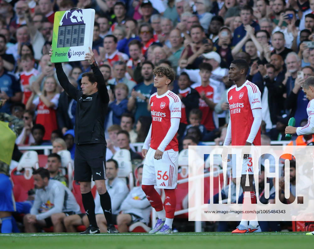Football - 2025 2026 Premier League - Arsenal vs Leeds United - Emirates Stadium - Saturday 23rd August 2025 15 year old Max Robert Dowman of Arsenal coming on to make his Premiership Debut for Noni Madueke