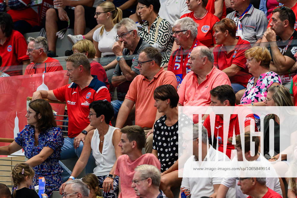 Mario Voigt (Ministerpräsident Thueringen, CDU) GER, Thueringen, Thueringer HC gegen SV Union Halle-Neustadt, Alsco Handball Bundesliga Frauen, 1. Handballbundesliga Frauen, Handball, 1.Spieltag, Saison 2025 2026, Sonntag, 15.00 Uhr, 31.08.2025 GER, Thueringen, Thueringer HC gegen SV Union Halle-Neustadt, Alsco Handball Bundesliga Frauen, 1. Handballbundesliga Frauen, Handball, 1.Spieltag, Saison 2025 2026, Sonntag, 15.00 Uhr, 31.08.2025 Bad Langensalza