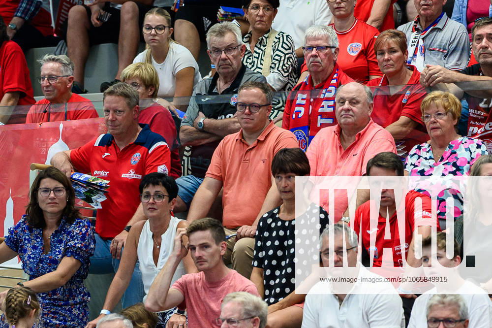 Mario Voigt (Ministerpräsident Thueringen, CDU) GER, Thueringen, Thueringer HC gegen SV Union Halle-Neustadt, Alsco Handball Bundesliga Frauen, 1. Handballbundesliga Frauen, Handball, 1.Spieltag, Saison 2025 2026, Sonntag, 15.00 Uhr, 31.08.2025 GER, Thueringen, Thueringer HC gegen SV Union Halle-Neustadt, Alsco Handball Bundesliga Frauen, 1. Handballbundesliga Frauen, Handball, 1.Spieltag, Saison 2025 2026, Sonntag, 15.00 Uhr, 31.08.2025 Bad Langensalza
