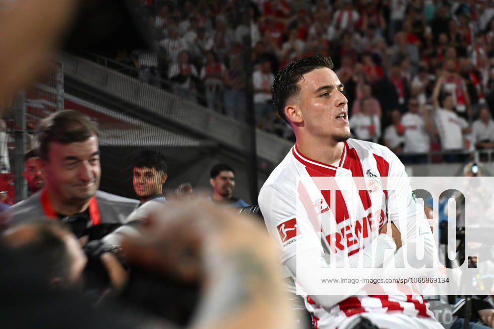 Said El Mala (1. FC Koeln) Torjubel, jubelt nach seinem Treffer zum 4:0 waehrend des Spiels der Bundesliga zwischen 1. FC Köln und SC Freiburg, Rhein-Energie-Stadion am 31. August 2025 in Köln, Deutschland. (Foto von Ralf Treese DeFodi Images) +++ Said El Mala (1. FC Koeln) celebrates after scoring his teams fourth goal during the Bundesliga match between 1. FC Köln and SC Freiburg at Rhein-Energie-Stadion on August 31, 2025 in Köln, Germany. (Photo by Ralf Treese DeFodi Images) DFL regulations prohibit any use of photographs as image sequences and or quasi-video. (Photo by Ralf Treese DeFodi Images)