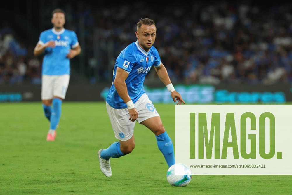 Napolis Stanislav Lobotka during the Serie A soccer match between Napoli and Cagliari at the Diego Armando Maradona Stadium in Naples, southern italy - Saturday , August 30 , 2025. - Soccer .