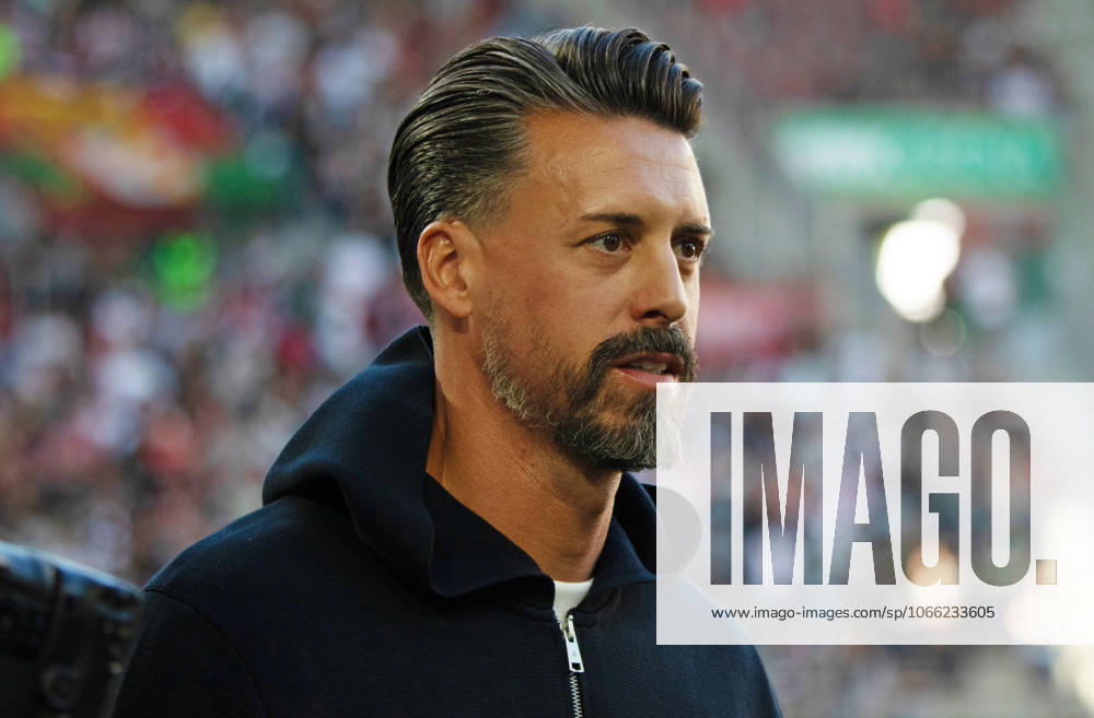 FC Augsburg - FC Bayern München Deutschland, Augsburg, 30.08.2025, Fussball, Bundesliga, FC Augsburg - FC Bayern München (2:3): Sandro Wagner (Trainer FC Augsburg).