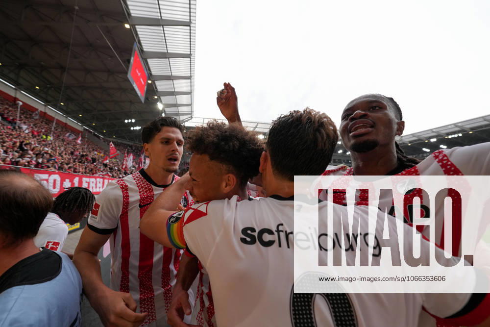 Torjubel, Emotionen, Torschuss, Abschluss, Torerfolg, Tor, Treffer , Deutschland, Fussball, 1. Bundesliga, 3.Spieltag, 2025 2026, SC Freiburg vs. VfB Stuttgart, 13.09.2025, Europa-Park Stadion, Freiburg, Deutschland DFL REGULATIONS PROHIBIT ANY USE OF PHOTOGRAPHS AS IMAGE SEQUENCES AND OR QUASI-VIDEO. Freiburg Europa-Park Stadion Baden-Württemberg Deutschland