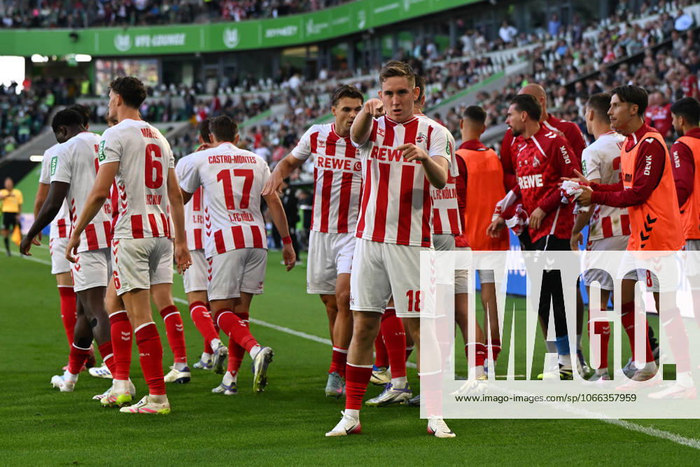 Isak Johannesson (1. FC Koeln) Torjubel, jubelt nach seinem Treffer zum 2:2 waehrend des Spiels der Bundesliga zwischen VfL Wolfsburg und 1. FC Köln, Volkswagen Arena am 13. September 2025 in Wolfsburg, Deutschland. (Foto von Ralf Treese DeFodi Images) +++ Isak Johannesson (1. FC Koeln) celebrates after scoring his teams second goal during the Bundesliga match between VfL Wolfsburg and 1. FC Köln at Volkswagen Arena on September 13, 2025 in Wolfsburg, Germany. (Photo by Ralf Treese DeFodi Images) DFL regulations prohibit any use of photographs as image sequences and or quasi-video. (Photo by Ralf Treese DeFodi Images)