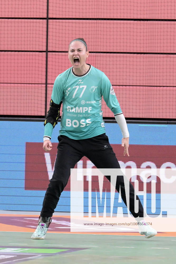 Sara Suba (TusSies Metzingen, 77) im Tor TusSies Metzingen vs. BSV Sachsen Zwickau, Handball, Alsco HBF, 3.Ligaspieltag, Saison 2025 2026, 13.09.2025 TusSies Metzingen vs. BSV Sachsen Zwickau, Handball, Alsco HBF, 3.Ligaspieltag, Saison 2025 2026, 13.09.2025 Tuebingen