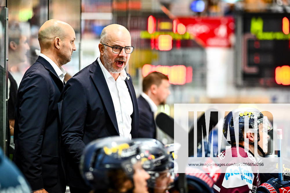 Stefan Nyman (Cheftrainer, Headcoach, Iserlohn Roosters), GER, Iserlohn Roosters vs. Nuernberg Ice Tigers, Eishockey, Penny-DEL, 03. Spieltag, Spielzeit 2025 2026, 19.09.2025, GER, Iserlohn Roosters vs. Nuernberg Ice Tigers, Eishockey, Penny-DEL, 03. Spieltag, Spielzeit 2025 2026, 19.09.2025 Iserlohn