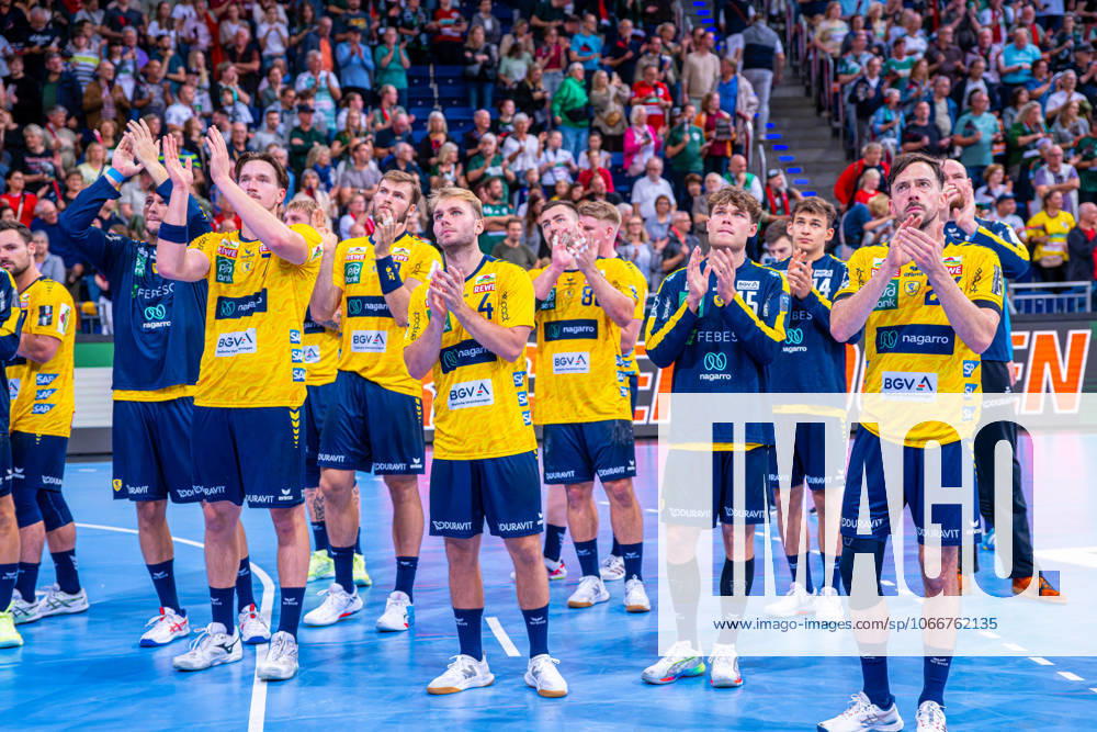 (v.l.), TSV Hannover-Burgdorf (grün) gegen Rhein-Neckar Löwen (gelb) am 5. Spieltag der Saison 2025 2026 in der DAIKIN Handball-Bundesliga (21.09.2025, ZAG Arena (Hannover, GER),