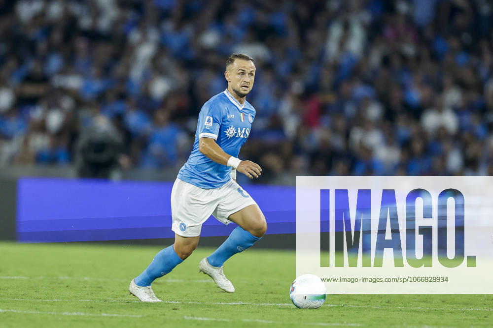Napoli’s Stanislav Lobotka during the Serie A soccer match between Napoli and Pisa at the Diego Armando Maradona Stadium in Naples, southern italy - Monday , September 22 , 2025. - Soccer .