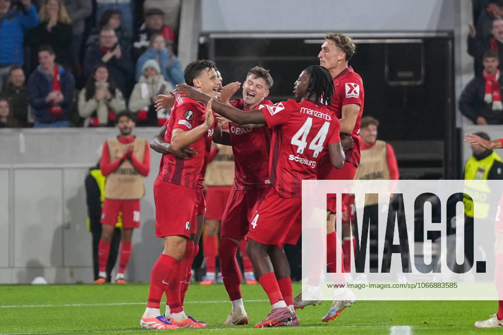 Maximilian Eggestein (SC Freiburg, 08) Torjubel, Emotionen, Torschuss, Abschluss, Torerfolg, Tor, Treffer , Deutschland, Fussball, UEFA Europa League, 1.Spieltag, Ligaphase, 2025 2026, SC Freiburg vs. FC Basel, 24.09.2025, Europa-Park Stadion, Freiburg, Deutschland Freiburg Europa-Park Stadion Baden-Württemberg Deutschland